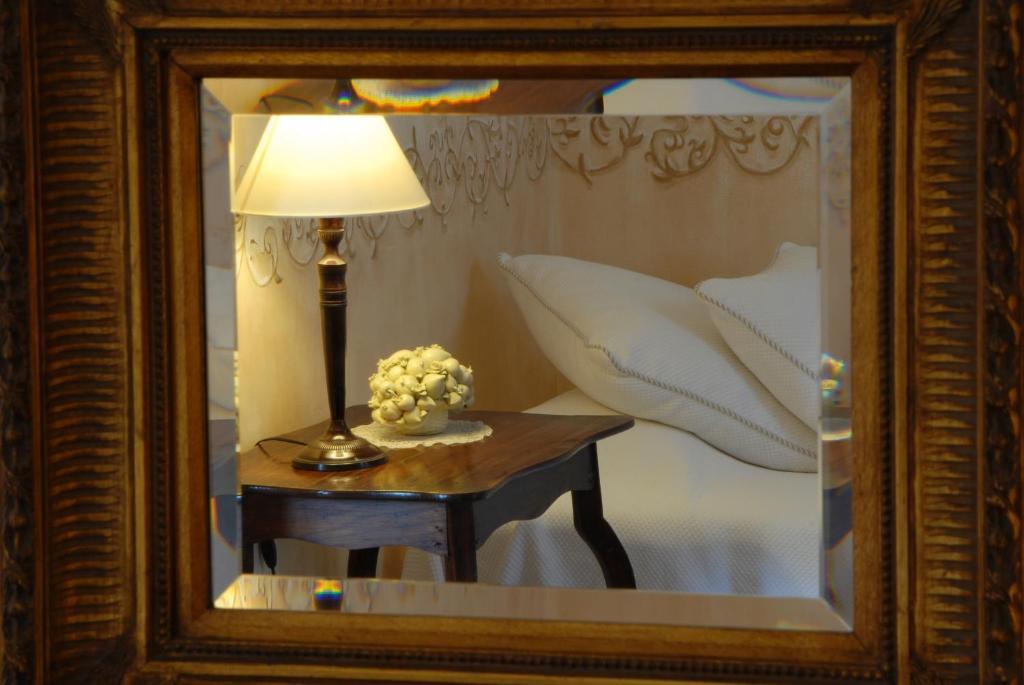 Mas Des Comtes De Provence Hotel Tarascon Room photo